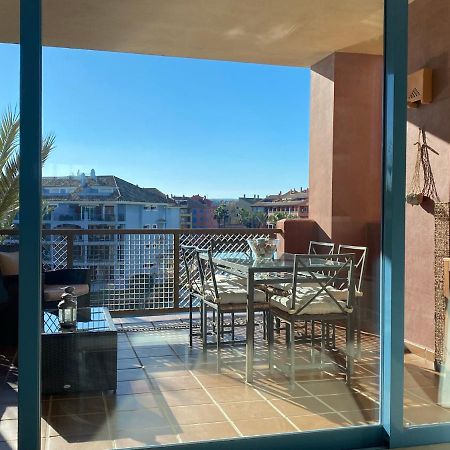 Apartamento Con Terraza Sobre La Marina De Sotogrande San Roque  Eksteriør billede