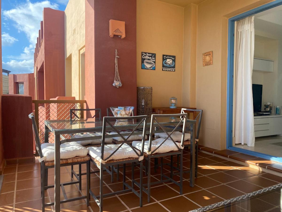Apartamento Con Terraza Sobre La Marina De Sotogrande San Roque  Eksteriør billede